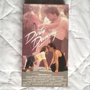 2/$15 🌼 Dirty Dancing VHS